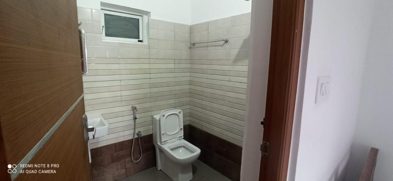 بيت شباب 3R Residency مونار المظهر الخارجي الصورة
